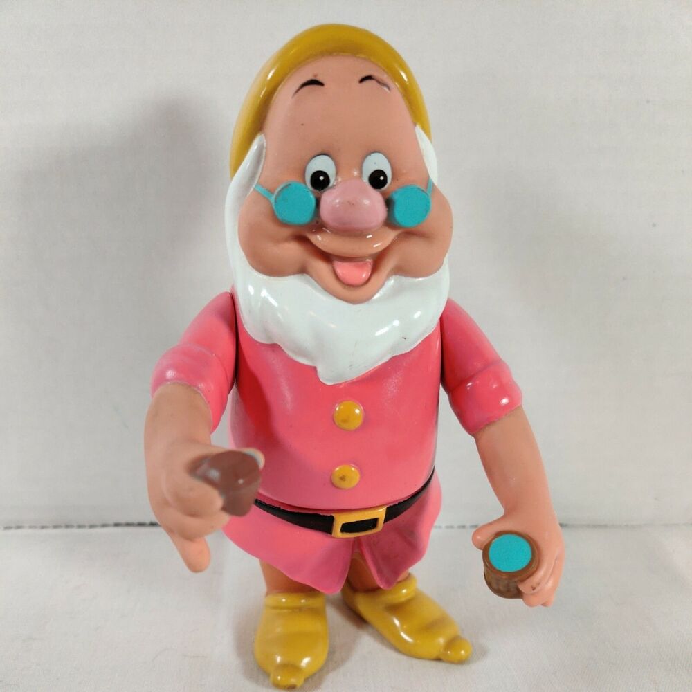 Disney Snow White Seven Dwarfs Doc 6" Vinyl Rubber Plastic Figure Jointed